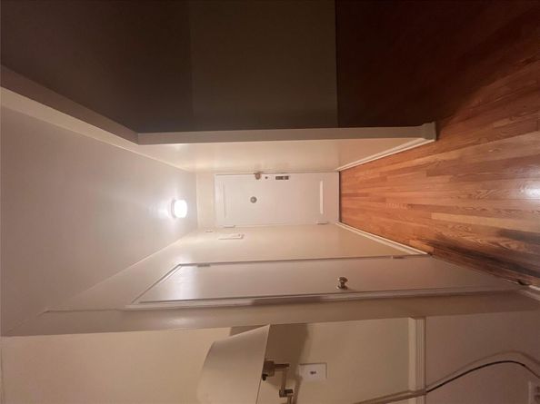 325 E 201 Street 4D, Bronx NY 10458