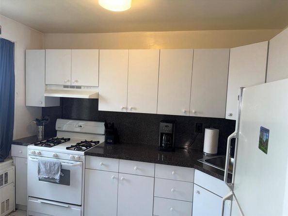 370 Westchester Avenue 7P, Port Chester NY 10573