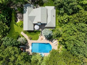 12 Douglas Court, Hampton Bays NY 11946