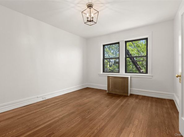 5 Franklin Avenue 4R, White Plains NY 10601