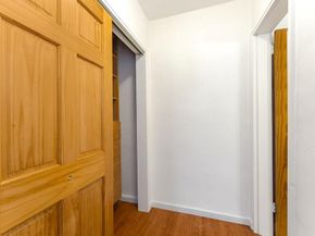 61 Maine Avenue F6, Rockville Centre NY 11570