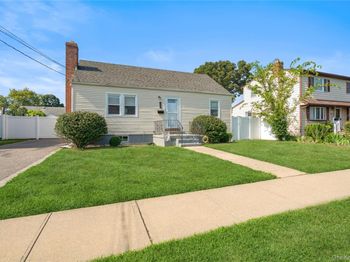 109 Plitt Avenue