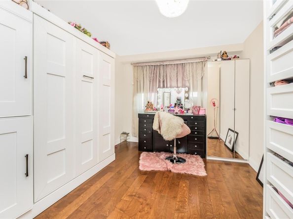 825 Morrison Avenue 19C, Bronx NY 10473