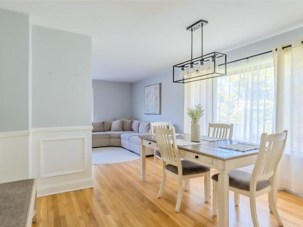 511 Milligan Lane, West Islip NY 11795