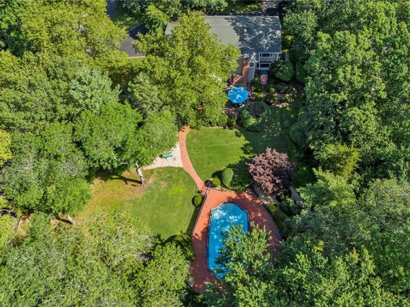 8 Lisa Drive, Dix Hills NY 11746