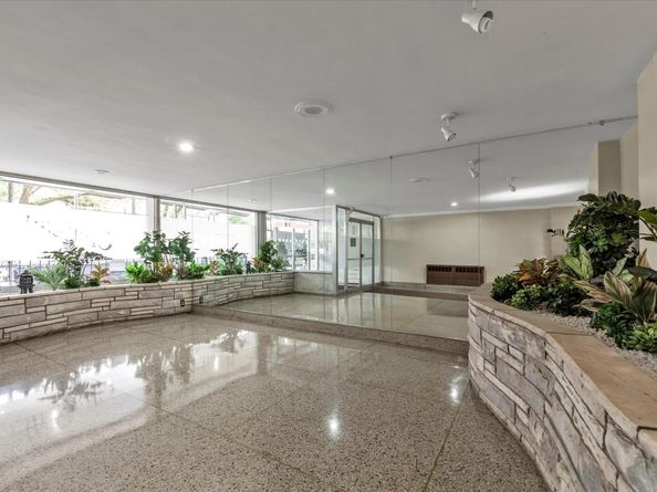 39-76 57 Street 6G, Woodside NY 11377