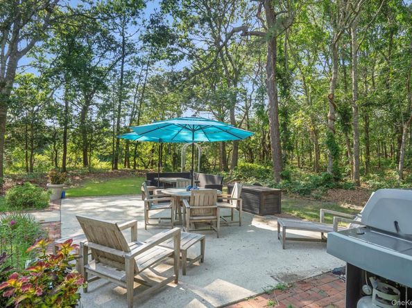 20 Deborah Drive, Westhampton Beach NY 11978