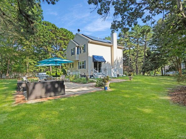 20 Deborah Drive, Westhampton Beach NY 11978