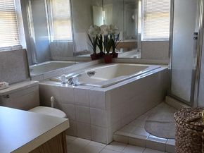 169 Bixley Heath, Lynbrook NY 11563