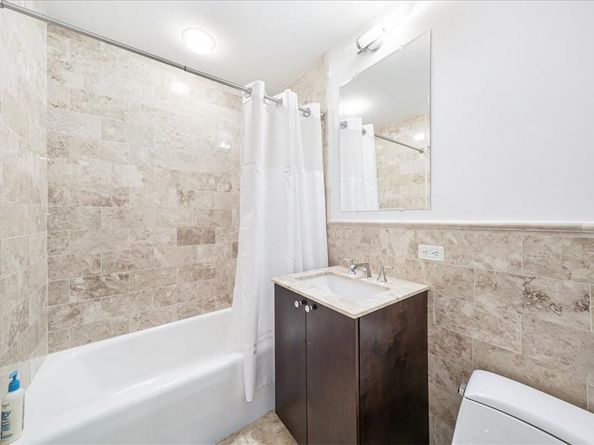 5 Renaissance Square 26B, White Plains NY 10601