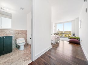 5 Renaissance Square 26B, White Plains NY 10601
