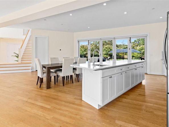 89 Old Canoe Place Road, Hampton Bays NY 11946