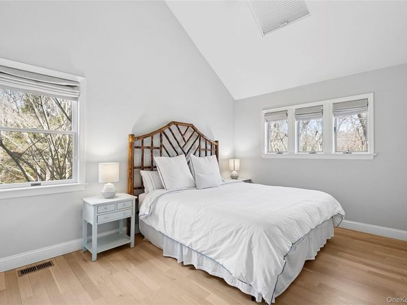 14 Towhee Trail, East Hampton NY 11937