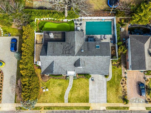 111 Berkshire Road, Rockville Centre NY 11570