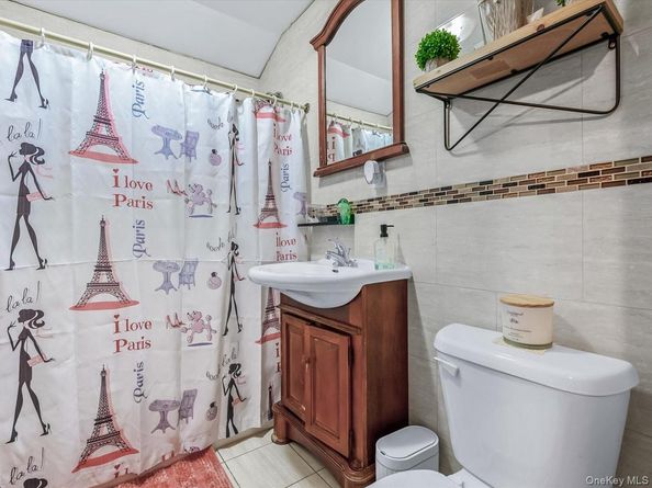 32-18 97th Street, East Elmhurst NY 11369