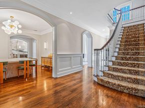 9 Vanderbilt Parkway, Dix Hills NY 11746