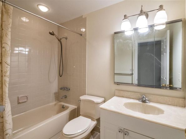 12 Windward Lane 11, Bronx NY 10464