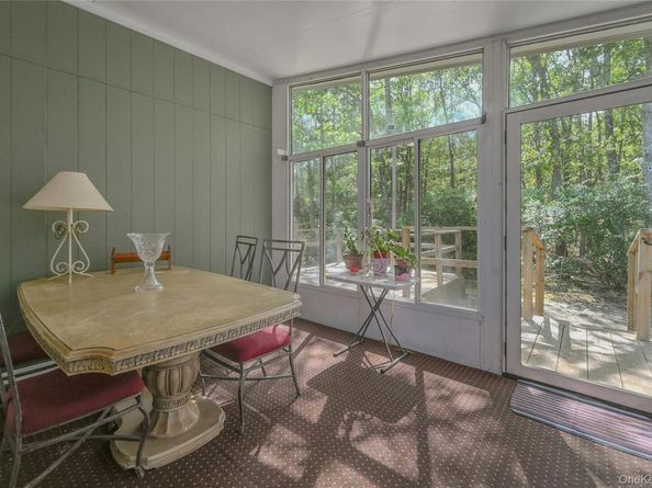 161 Village Circle W 161, Manorville NY 11949