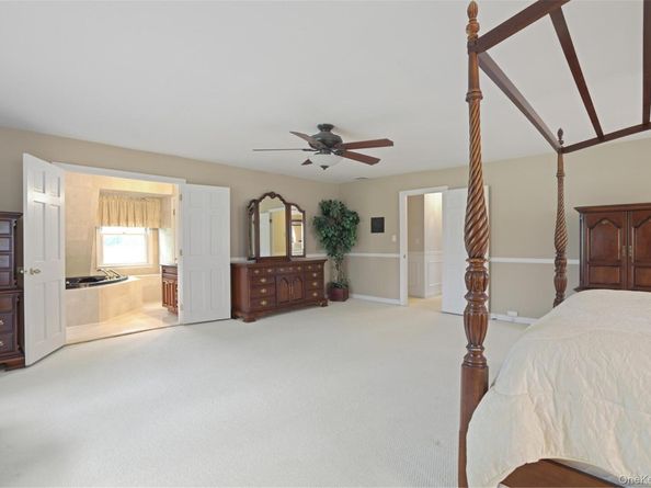 1 Lake Drive, Middle Island NY 11953