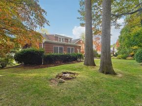 24 Pamela Lane, New Rochelle NY 10804