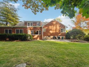 24 Pamela Lane, New Rochelle NY 10804