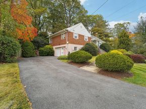 24 Pamela Lane, New Rochelle NY 10804