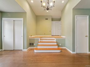 24 Pamela Lane, New Rochelle NY 10804