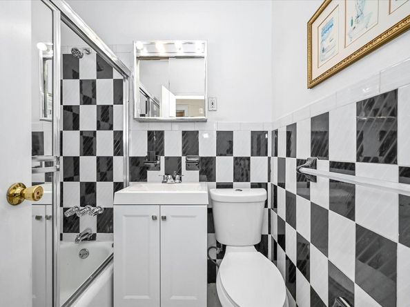 23-16 101st Street, East Elmhurst NY 11369