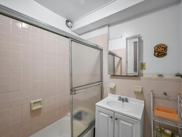 23-16 101st Street, East Elmhurst NY 11369
