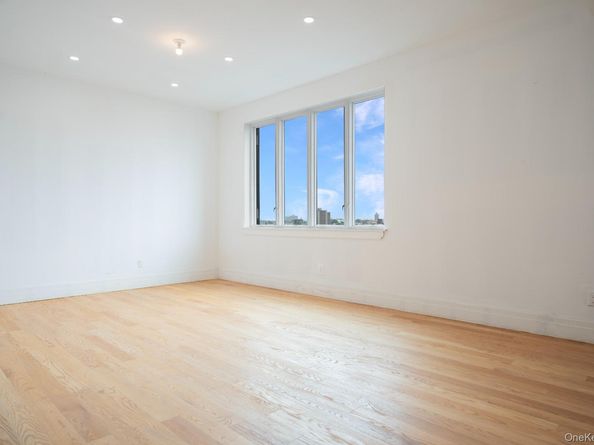 859 Myrtle Avenue APT 8G, Brooklyn NY 11206