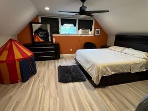 16 Barnwell Lane, Stony Brook NY 11790