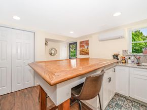 136 Wardwell Road, Mineola NY 11501