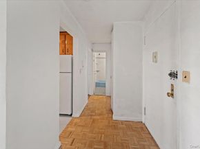 1841 Central Park Avenue 18P, Yonkers NY 10710
