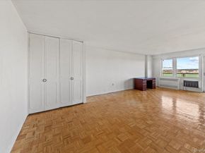 1841 Central Park Avenue 18P, Yonkers NY 10710