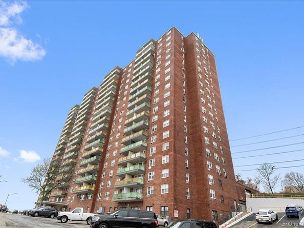 1841 Central Park Avenue 18P, Yonkers NY 10710