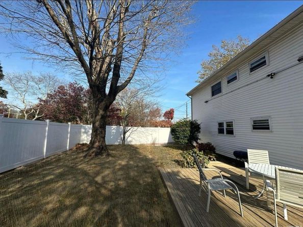 443 Old Country Road, Melville NY 11747