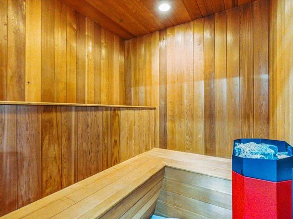 162-24 14th Avenue, Beechhurst NY 11357