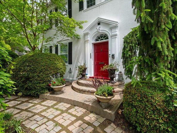 225 Pennsylvania Avenue, Mount Vernon NY 10552