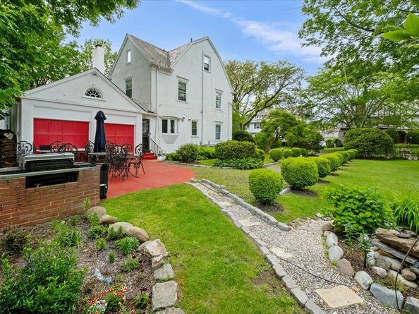 225 Pennsylvania Avenue, Mount Vernon NY 10552