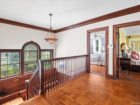 225 Pennsylvania Avenue, Mount Vernon NY 10552