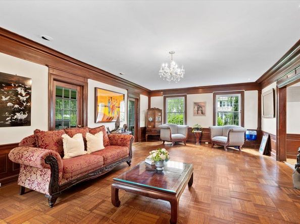 225 Pennsylvania Avenue, Mount Vernon NY 10552