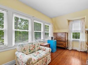 225 Pennsylvania Avenue, Mount Vernon NY 10552