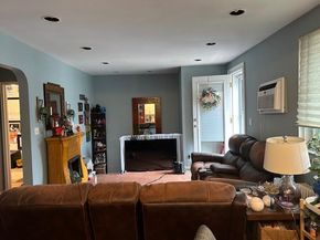73-26 260th Street B, Glen Oaks NY 11004