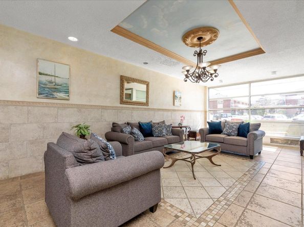 333 E Broadway 1D, Long Beach NY 11561