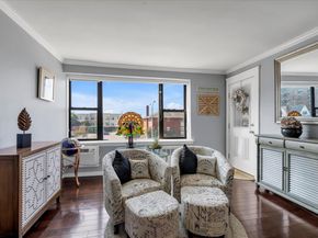333 E Broadway 1D, Long Beach NY 11561