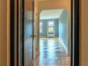 190 East Mosholu Parkway South 3H, Bronx NY 10458