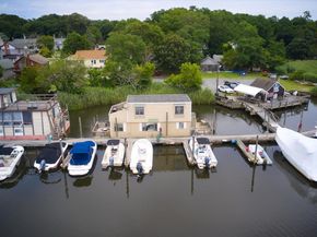 149 c Riverside Drive, Riverhead NY 11901