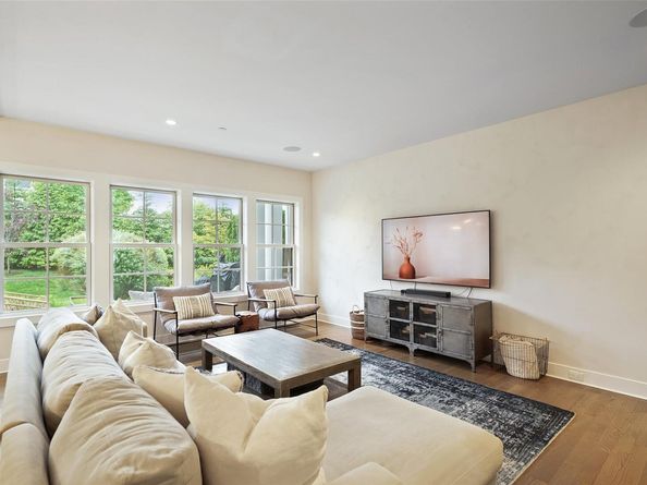 5 Rose Lane, Rye Brook NY 10573