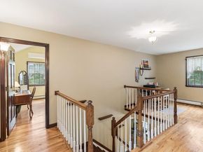 6295 N Country Road, Wading River NY 11792