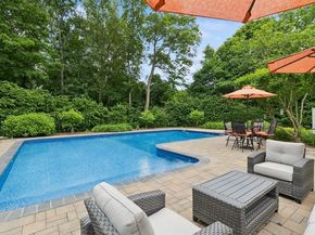 6295 N Country Road, Wading River NY 11792